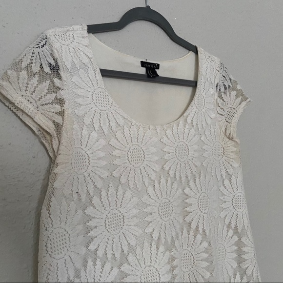 Forever 21 White Shortsleeve Dress - Picture 2 of 3